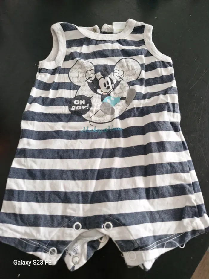 Barboteuse Disney 3 mois