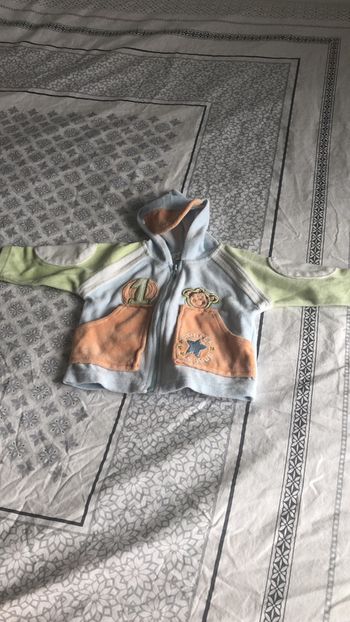 Gilet zippé à capuche garçon 3 mois