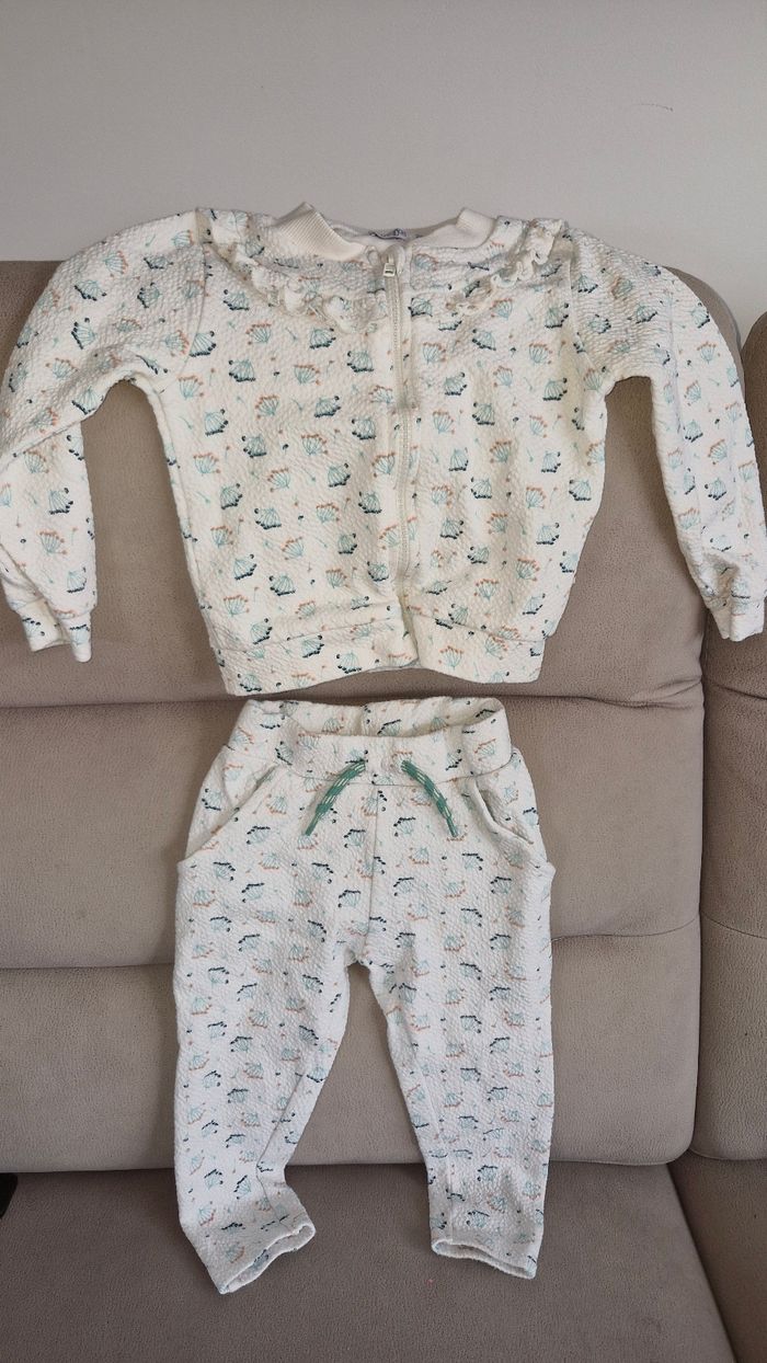 ensemble sport 2ans