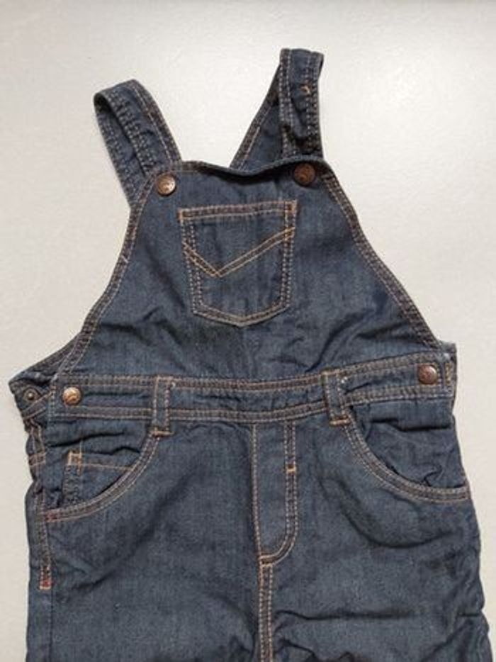 Salopette en jeans 6 mois - photo numéro 2