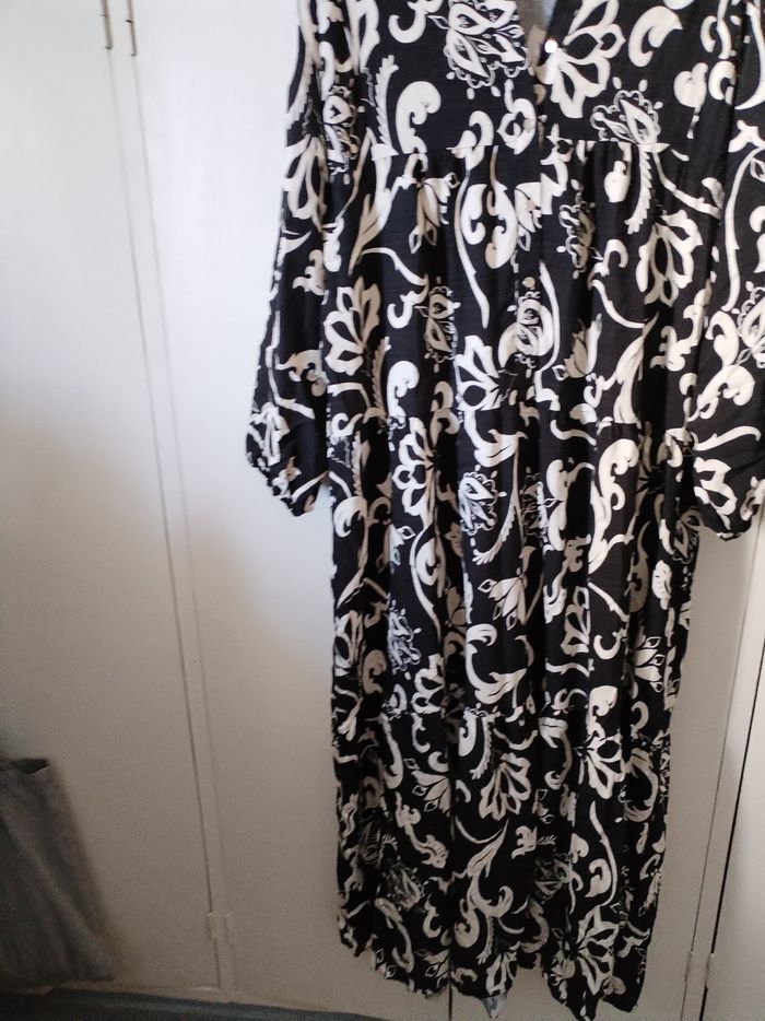 Robe a manches - photo numéro 3