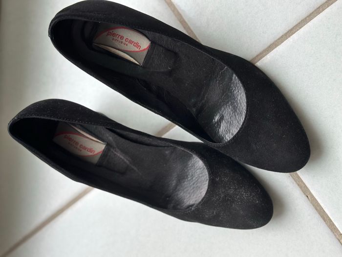 Magnifiques escarpins noir Pierre Cardin 38 - photo numéro 3