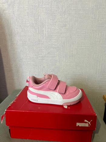 Baskets à scratch roses Puma multi flex SI V 22