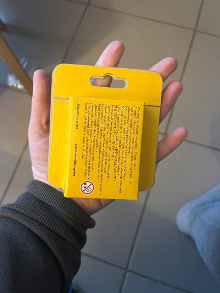 Lego mini figurine - photo numéro 2