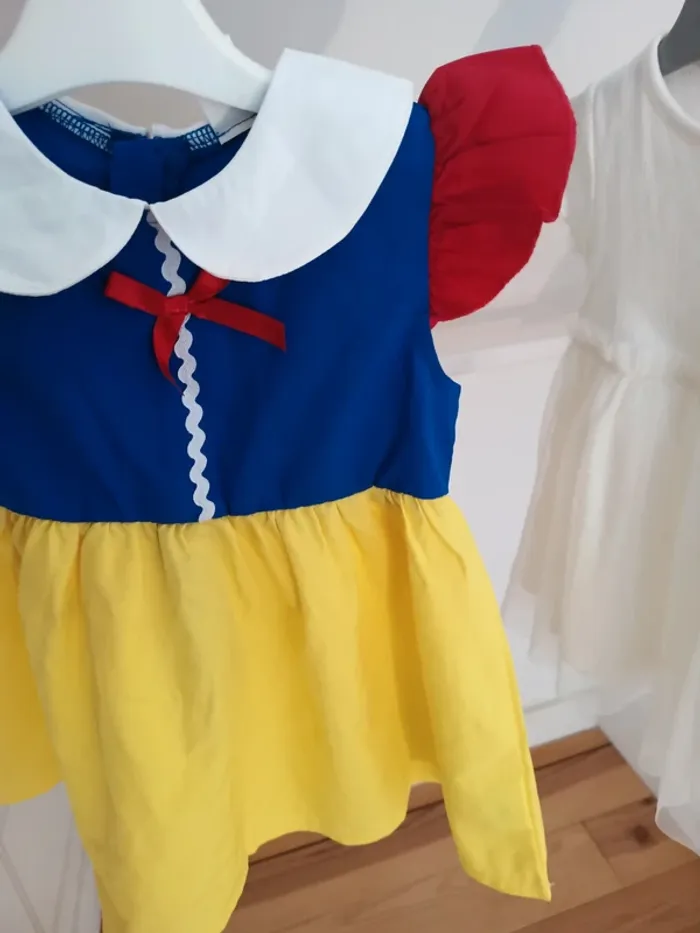 3 robes 9 mois fille - photo numéro 8