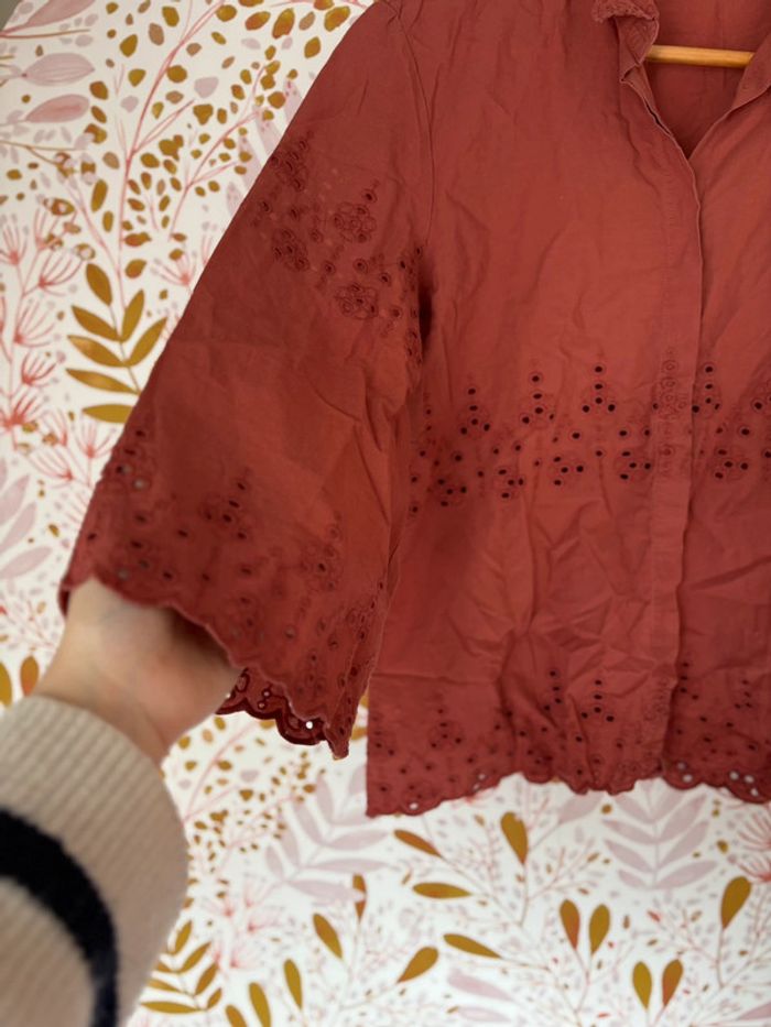 Blouse esprit avec broderies anglaises - photo numéro 3