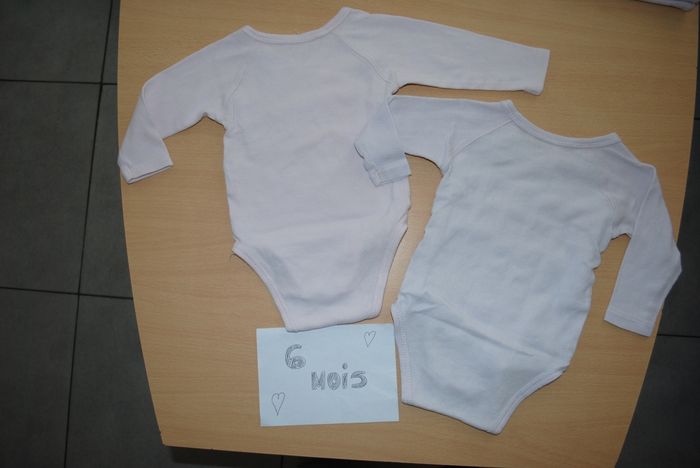 Lot de 2 bodies - photo numéro 2