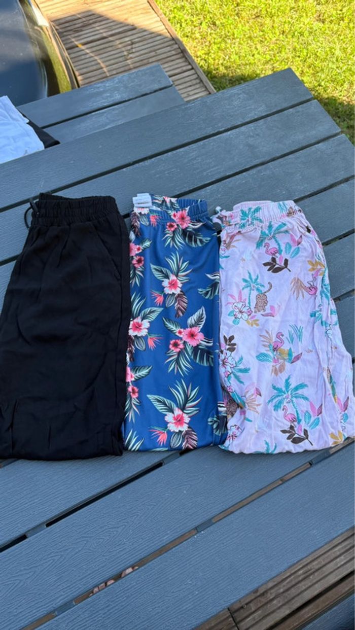 Lot de 3 pantalons sarouel et legging taille 10 ans fille : noir, bleu et rose