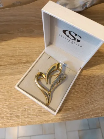 Broche coeur