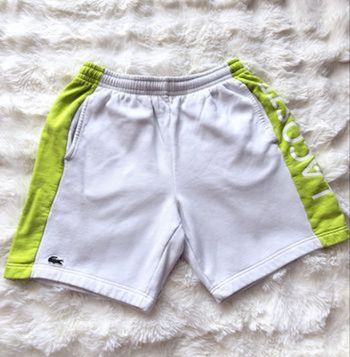 Short Lacoste homme taille M coton