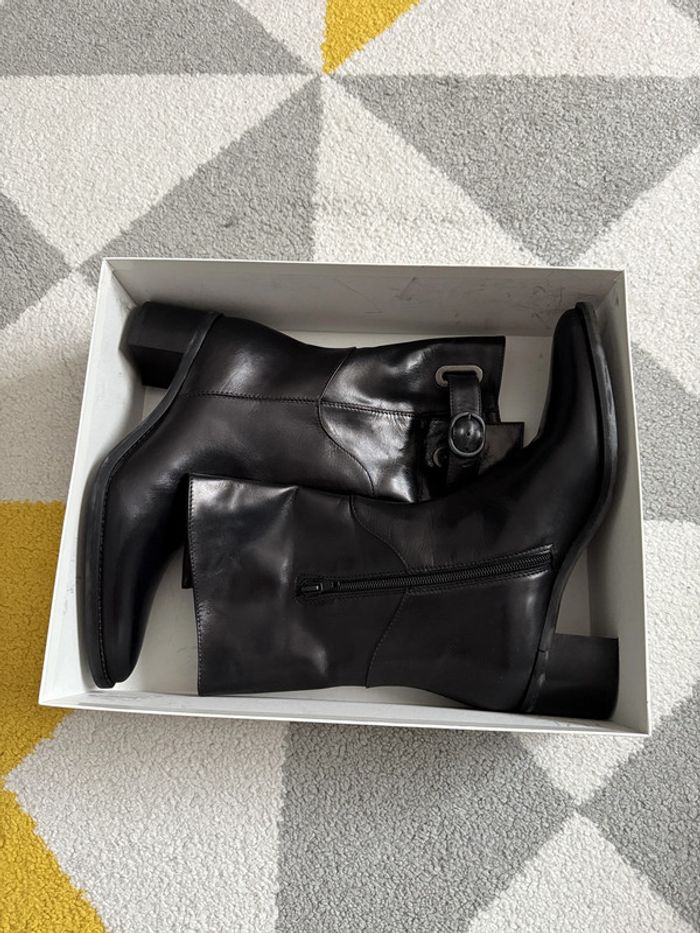 Botte mi-haute en cuir ivoire Taille 37