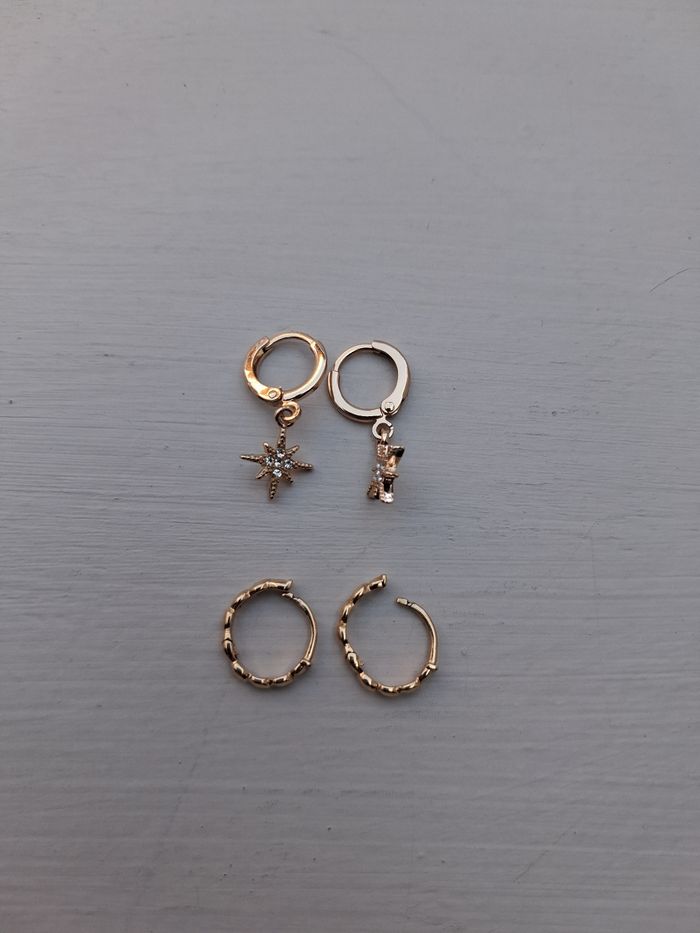 Lot de 2 paires de boucles d'oreilles - photo numéro 1