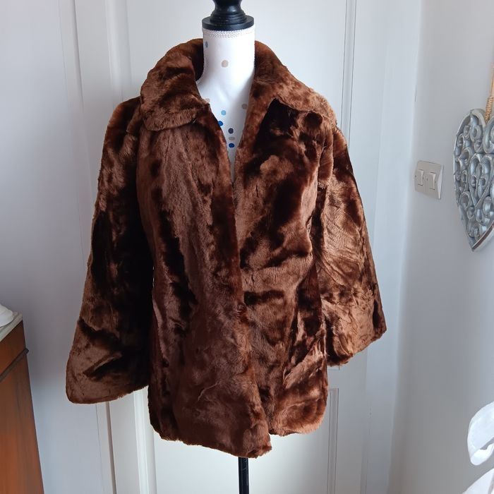 Manteau court moumoute rétro - photo numéro 2