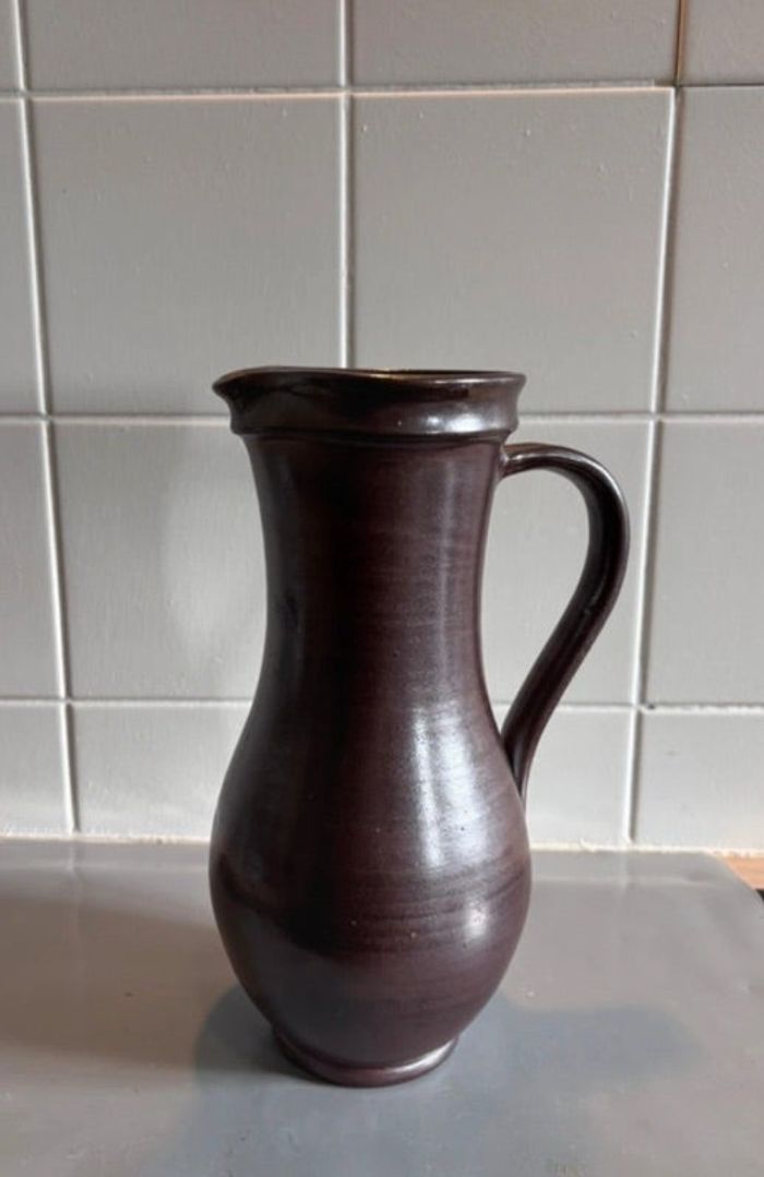 Carafe en terre cuite