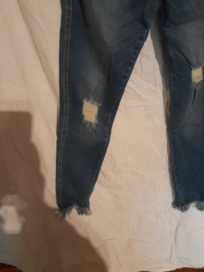 Jeans style usé bleu - photo numéro 2