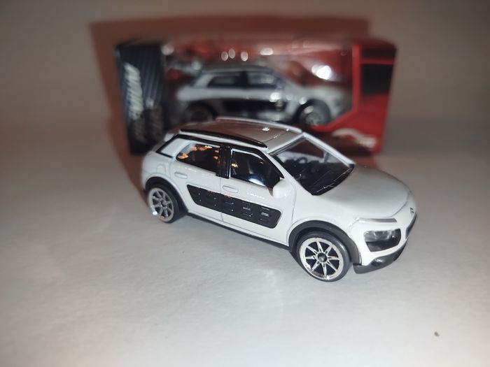 Majorette Citroën C4 Cactus