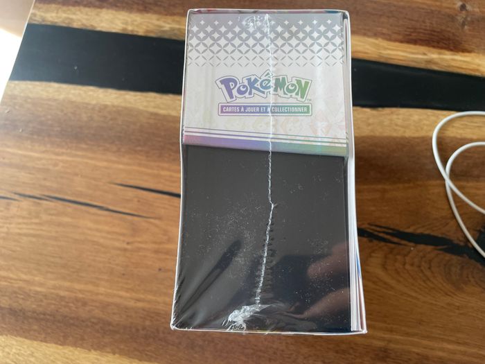 Pokémon - Coffret Dresseur d'Élite (ETB) EV08.5 Évolutions Prismatiques FR 8.5 - photo numéro 4