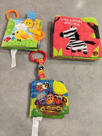 Lot de 3 livres d’éveil sensoriel pour bébé