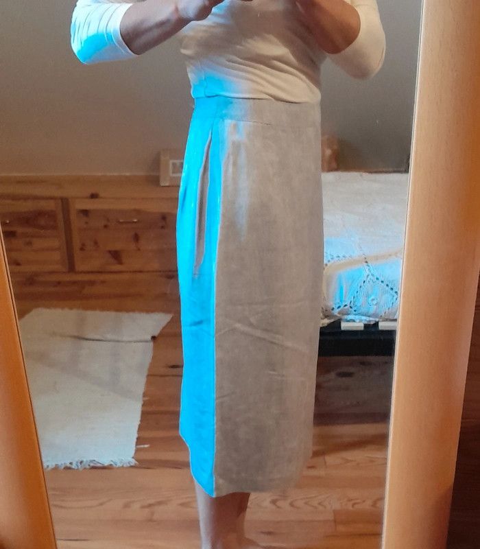 Jupe mi longue en lycra - photo numéro 3