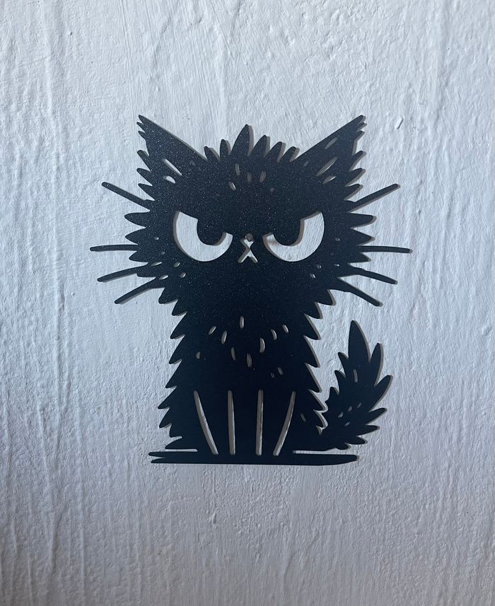 Art Mural Chat Ebouriffé