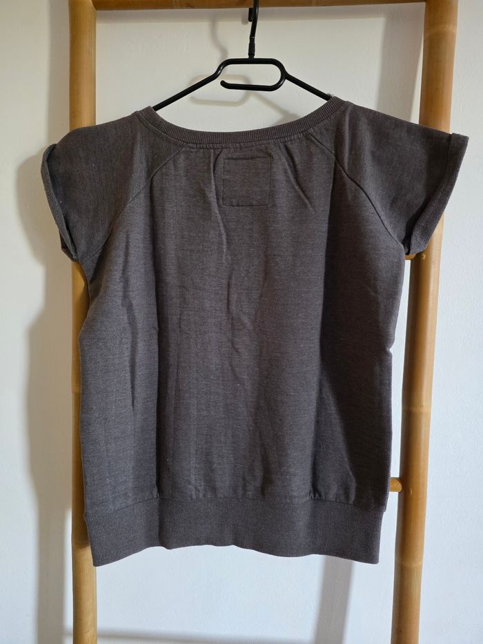 T-shirt sweat gris et multicolore Triplix - photo numéro 5