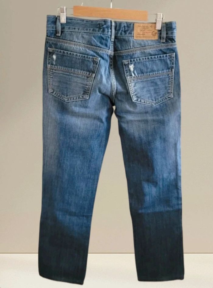 Jean slim Cerruti Taille 40 - photo numéro 5