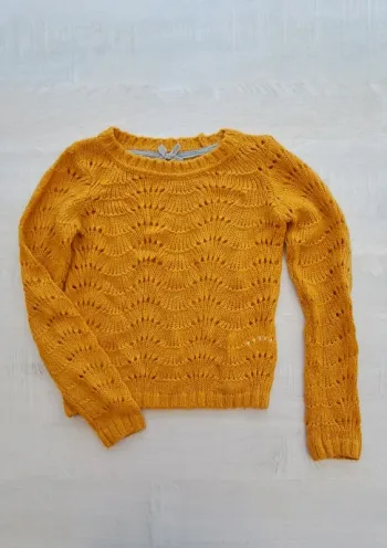 Pull laine JBC - taille 134cm - moutarde - automne hiver - joli tricot