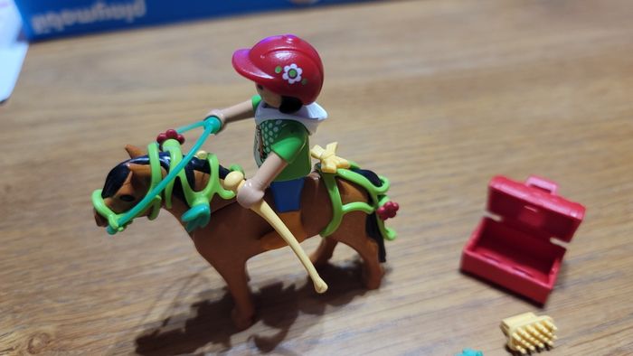 Cavalier et poney playmobil - photo numéro 4