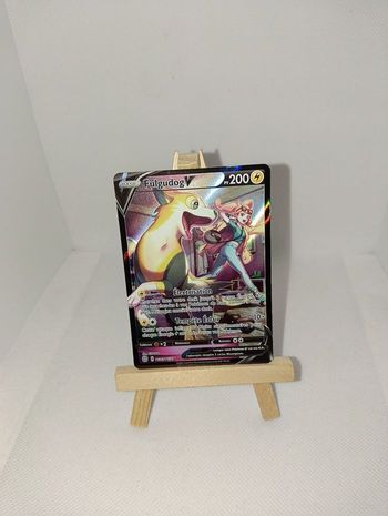 Carte pokémon fulgudog V 
