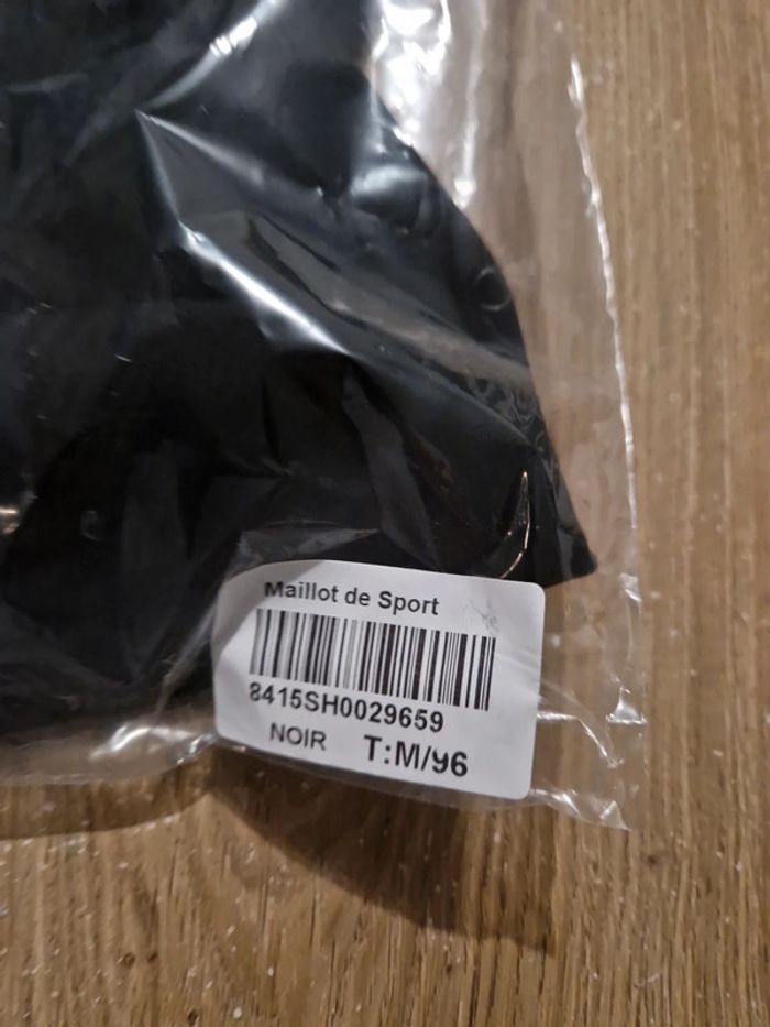 Lot de 2 maillots de sport - photo numéro 4