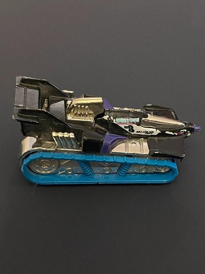 Hot Wheels Treadator