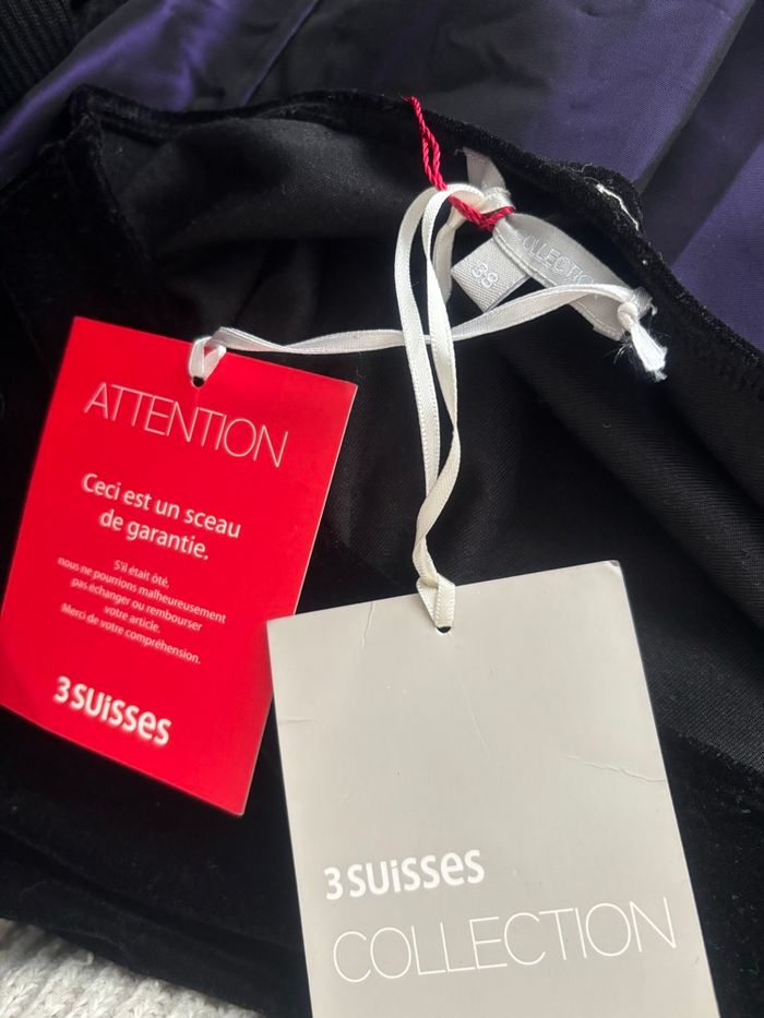 Robe noire asymétrique neuve - photo numéro 3