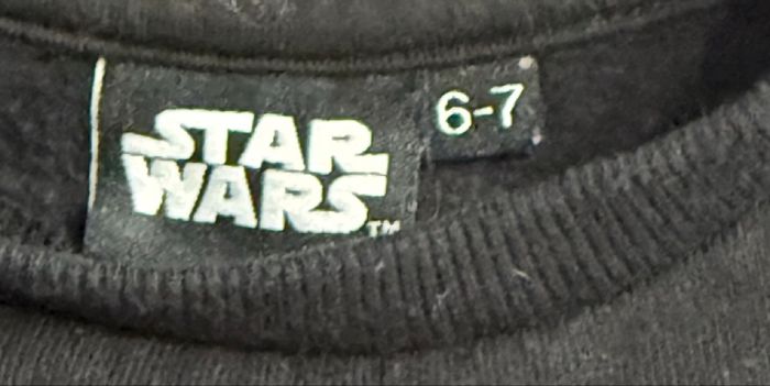 Pull star wars - photo numéro 3