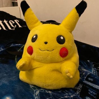 Sac à dos pikachu