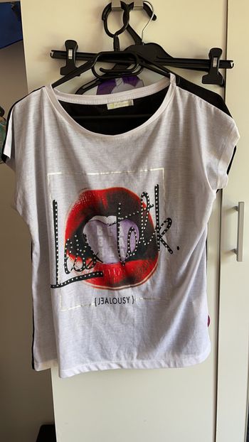 Lot de 4 t-shirt manches courtes taille M/L