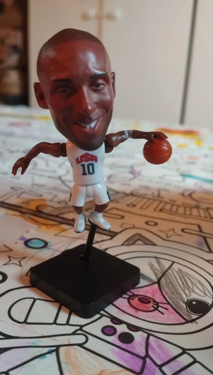 Petite figurine basketball NBA Kobe Bryant team USA jeux olympiques