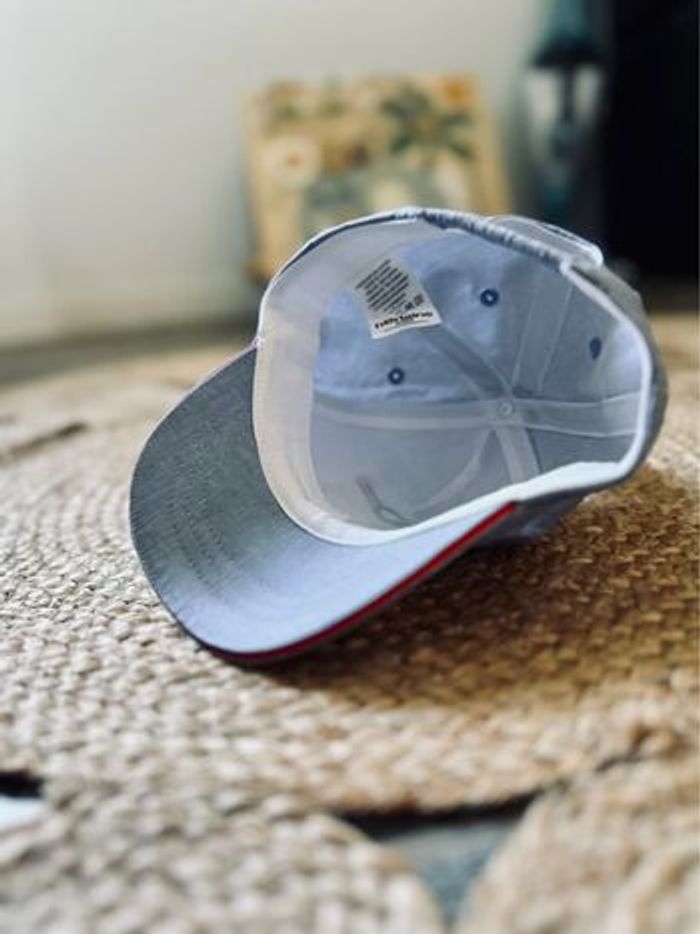 Casquette • NEUF - photo numéro 3