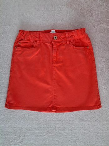 Jupe Okaïdi 10 ans orange corail forme légèrement trapèze