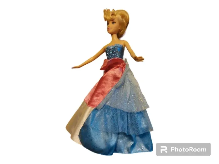 Poupée barbie cendrillon - photo numéro 4