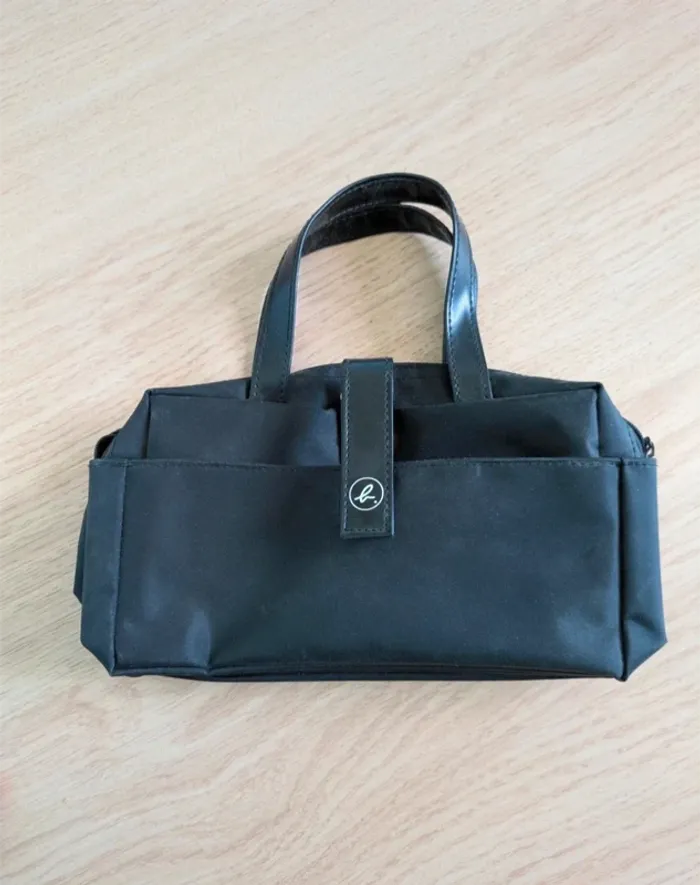 Lot de 2 Trousses sacs à main Agnès b - photo numéro 2