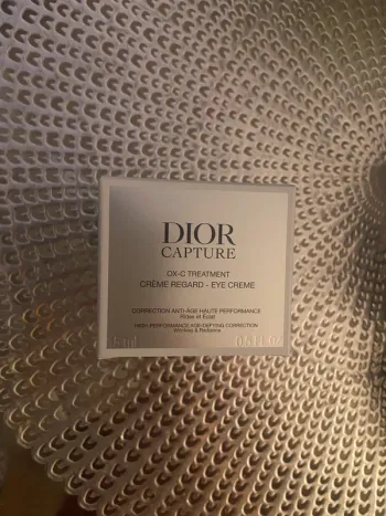 Crème regard Dior
