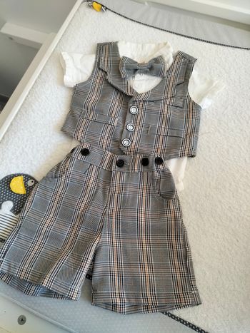 Costume bébé 3 mois (59cm)