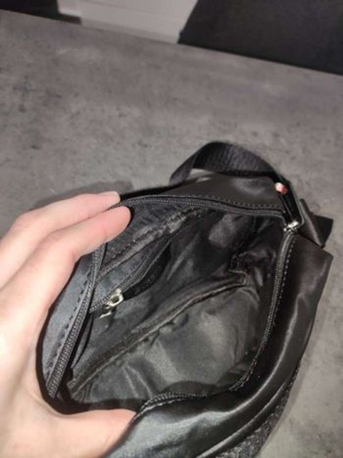 Saccoche Burberry - photo numéro 3