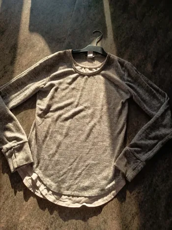 Pull fin taille s aarhon