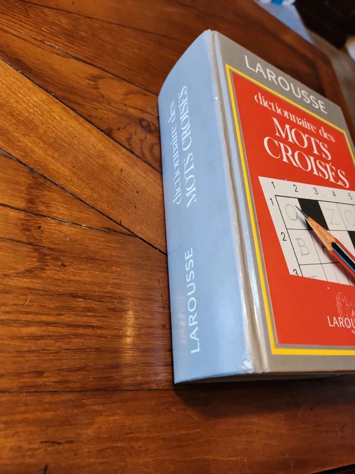 dictionnaire des Mots Croisés Larousse - photo numéro 3