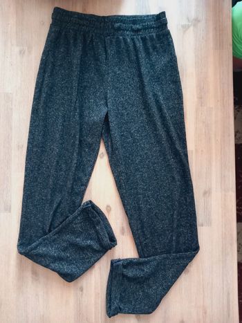 Pantalon doux gris chiné – XMAIL – Taille 158/164 (12-14 ans)