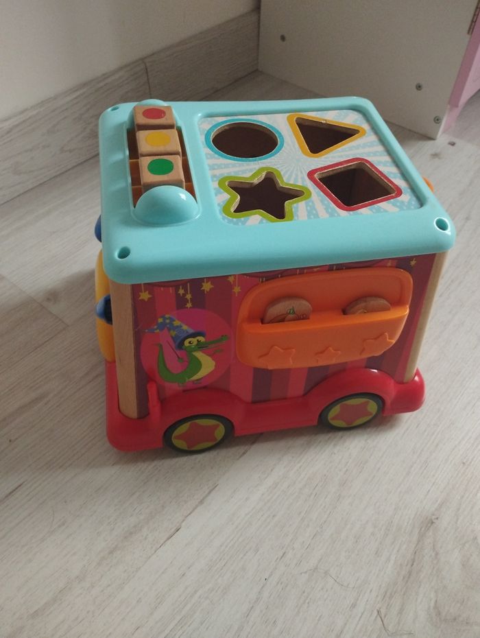 Camion jeu d éveil