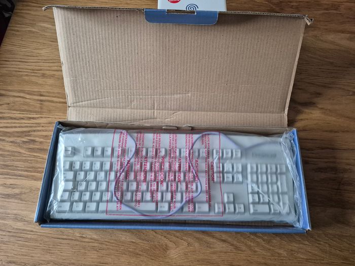 Lot Bundle pack clavier keyboard + Manette Pad Controller Sega Dreamcast Neuf - photo numéro 4