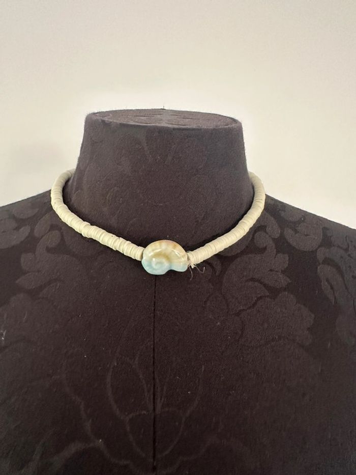 Collier ras de cou coquillage
