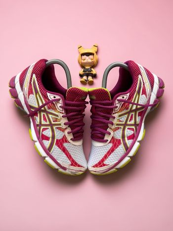 Asics Gel Stratus rose / jaune fluo Y2K running sneakers taille 37.5